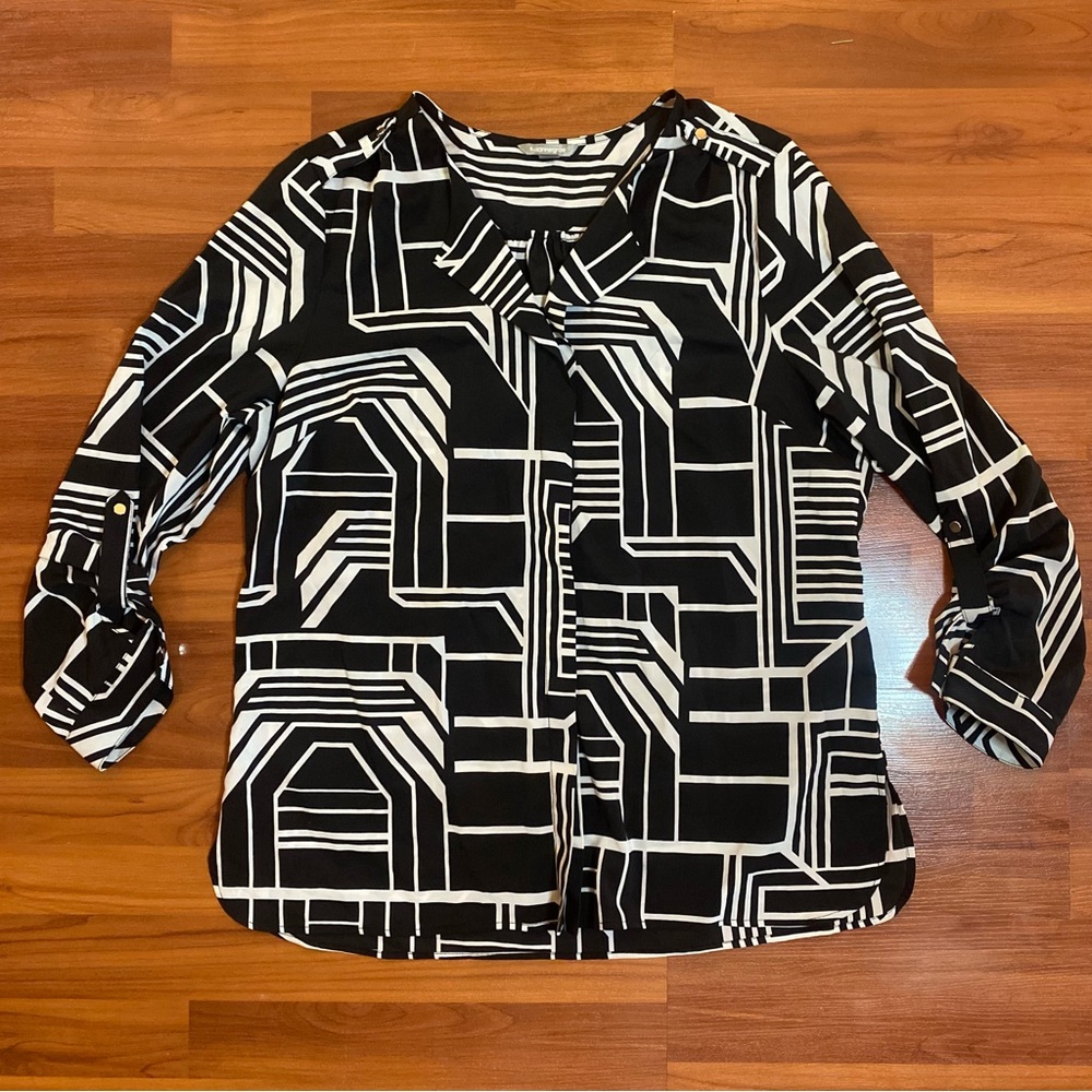 Chic Black and White Geometric Women's Blouse
